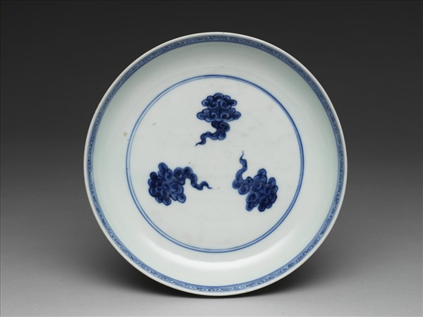 青花雙龍戲珠紋盤