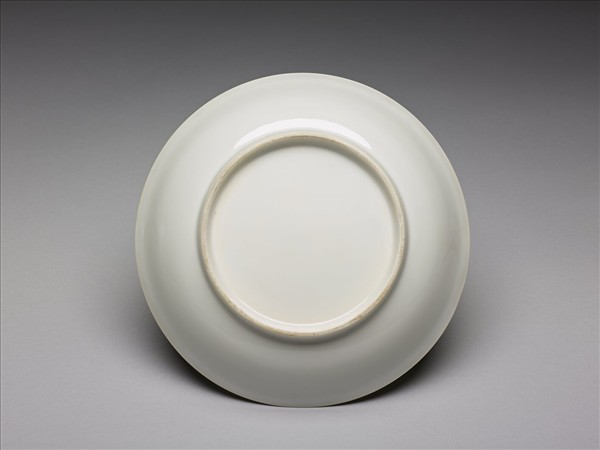 甜白釉碟