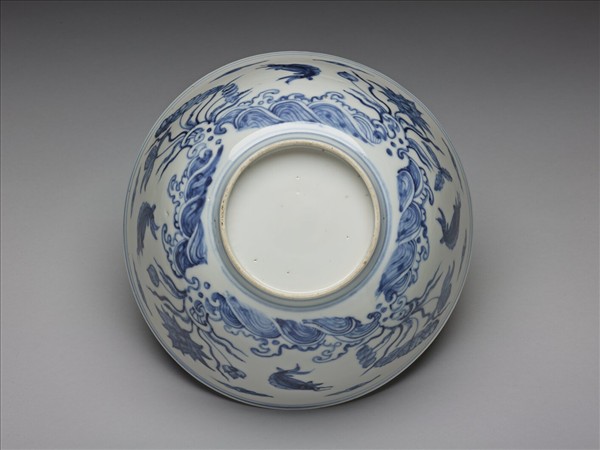 青花蓮塘游魚碗