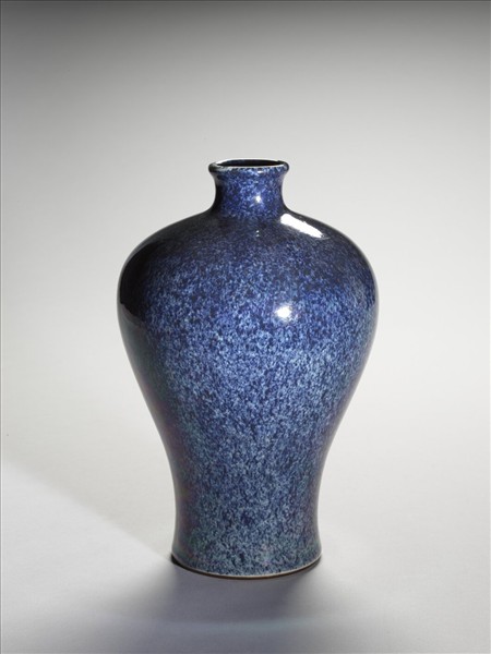 爐鈞釉梅瓶