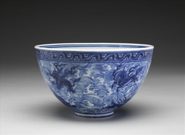 青花海獸紋碗
