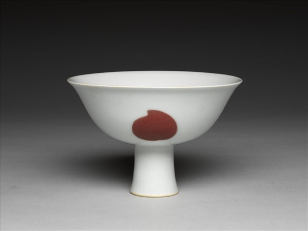 釉裡紅三果紋高足碗