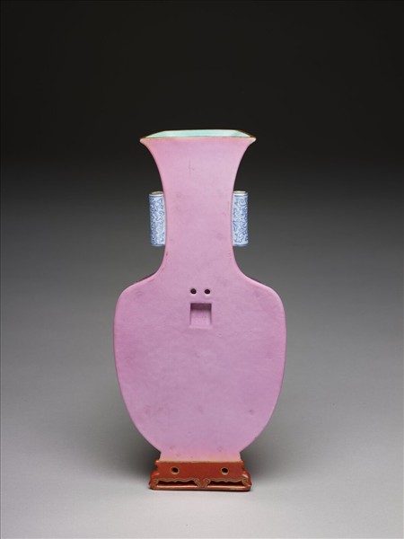 粉彩花卉紋轎瓶