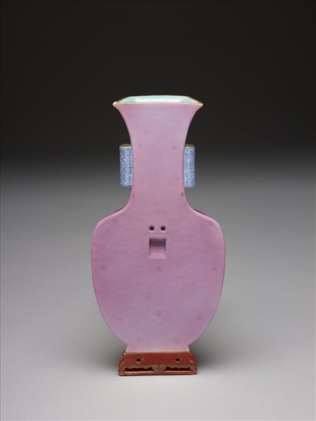 粉彩花卉紋轎瓶