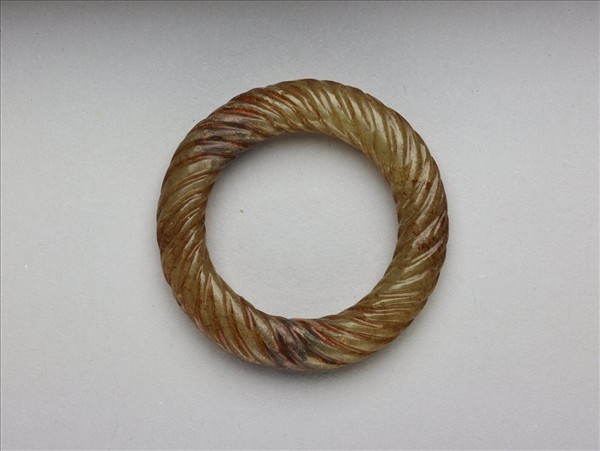 絞絲紋玉環