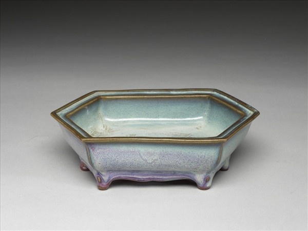 鈞窯 天青葡萄紫六方盆托