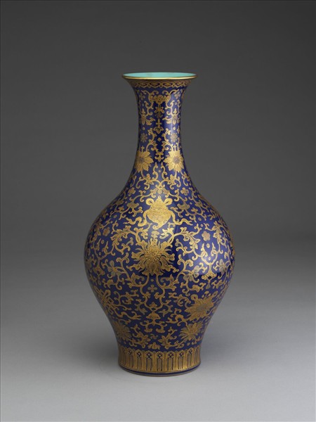 霽青釉描金八寶番蓮紋瓶