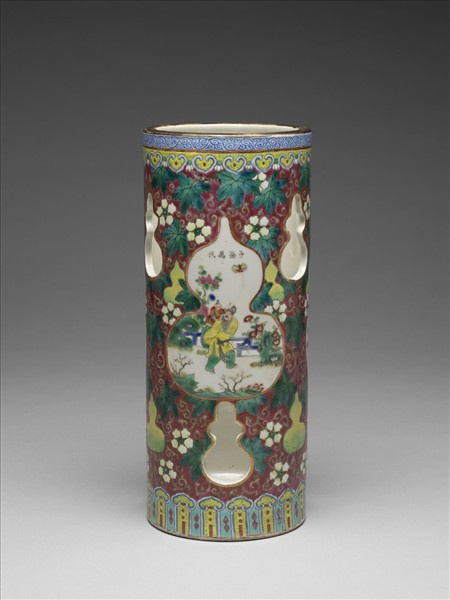 粉彩葫蘆開光人物圖帽筒