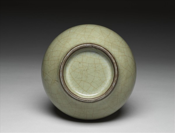 青瓷弦紋玉壺春瓶