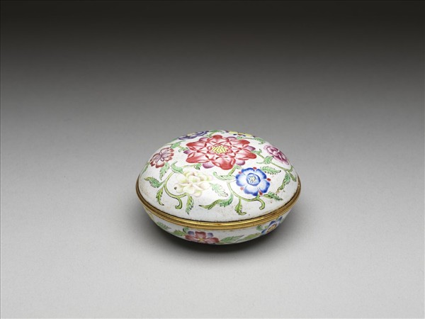 銅胎畫琺瑯花卉盒