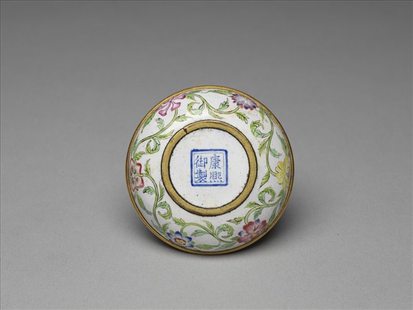 銅胎畫琺瑯花卉盒