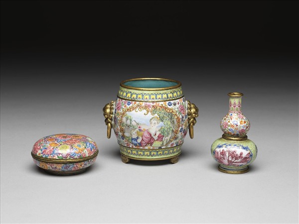 銅胎畫琺瑯西洋母子圖爐