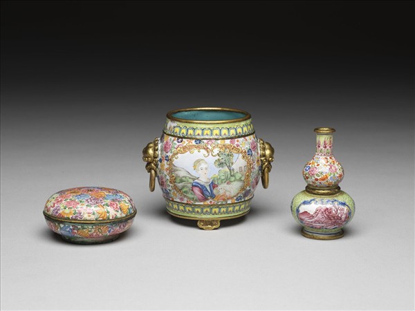 銅胎畫琺瑯西洋母子圖爐