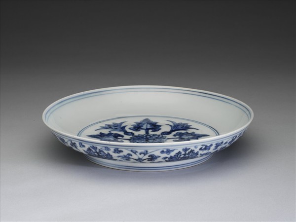 青花番蓮紋盤