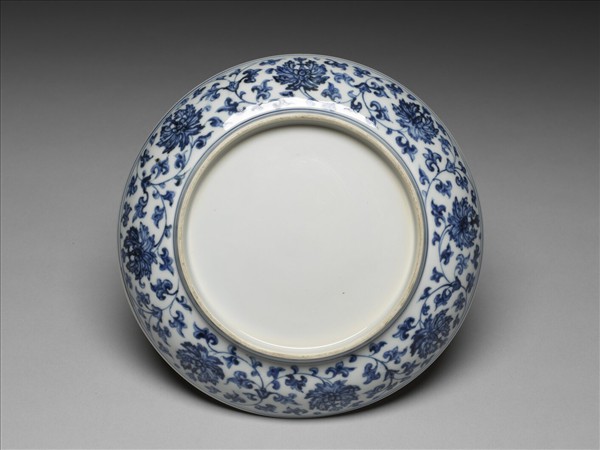 青花番蓮紋盤