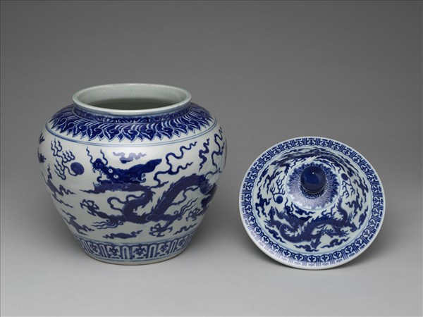 明 嘉靖 青花雙龍戲珠紋蓋罐