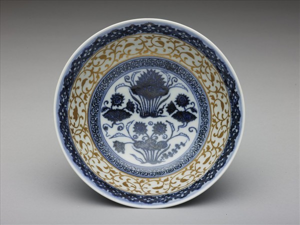 青花蓮塘紋金彩碗