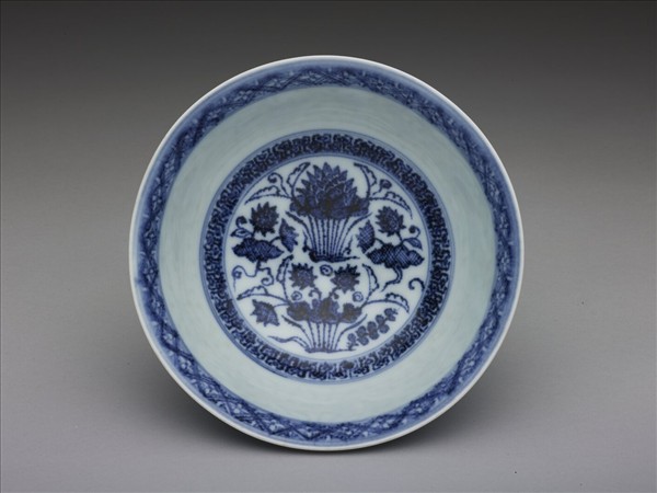青花蓮塘紋碗