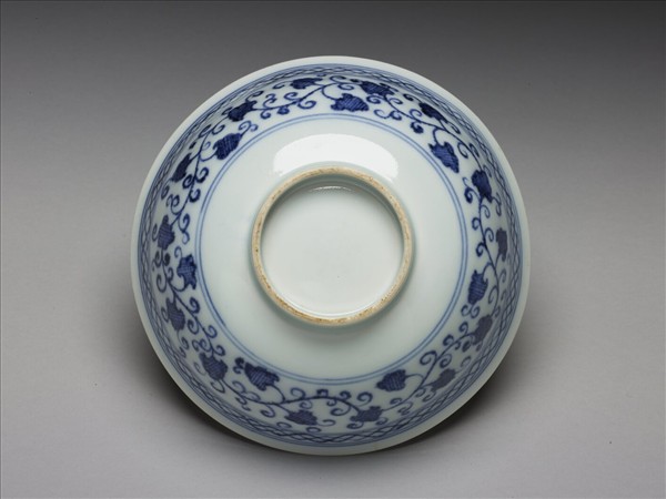 青花蓮塘紋碗