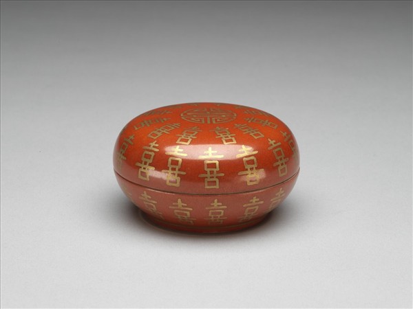 紅地描金喜字蓋盒