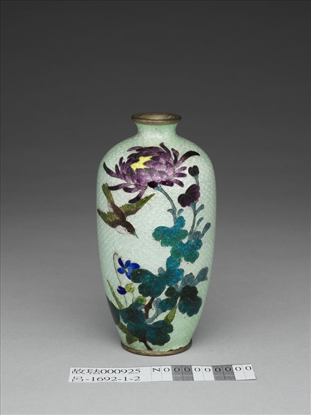 銅胎琺瑯花鳥紋瓶