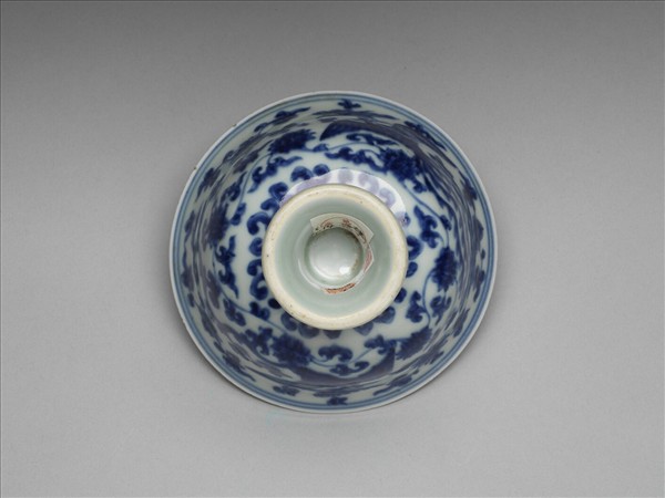 青花穿花鳳凰紋高足碗