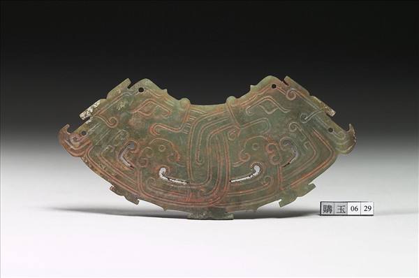 玉鏤空人龍紋璜