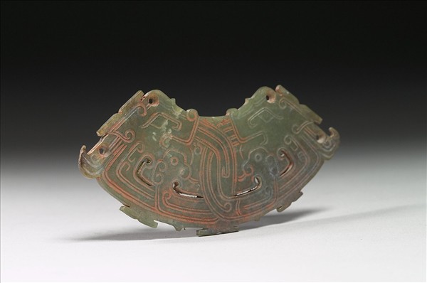 玉鏤空人龍紋璜