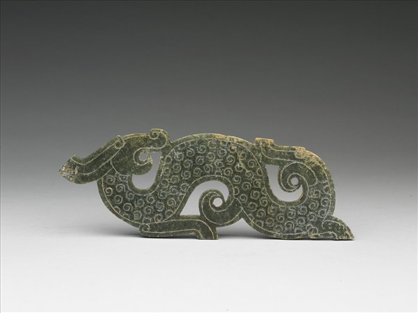 玉龍形佩- 故宮