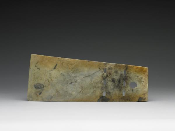 玉鏤空神祖面紋圭