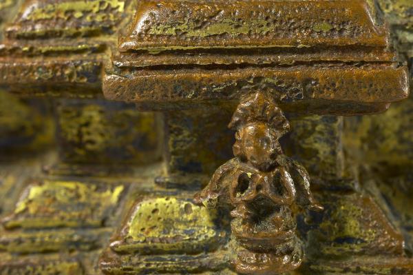 印度東北地區 12世紀 青銅鎏金 毗濕奴神、吉祥天女、妙音天女三尊立像