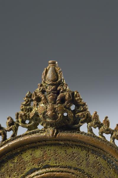 印度東北地區 12世紀 青銅鎏金 毗濕奴神、吉祥天女、妙音天女三尊立像