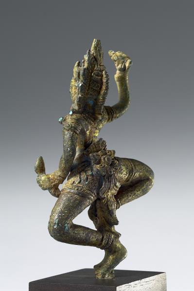 青銅鎏金空行母或天女舞立像