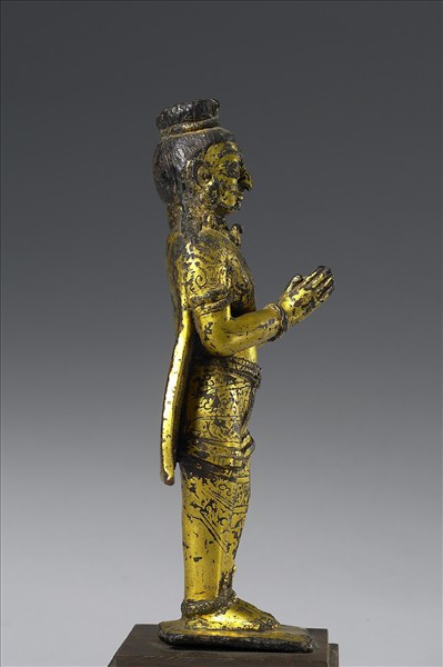 尼泊爾 14世紀 青銅鎏金 金翅鳥人合掌立像