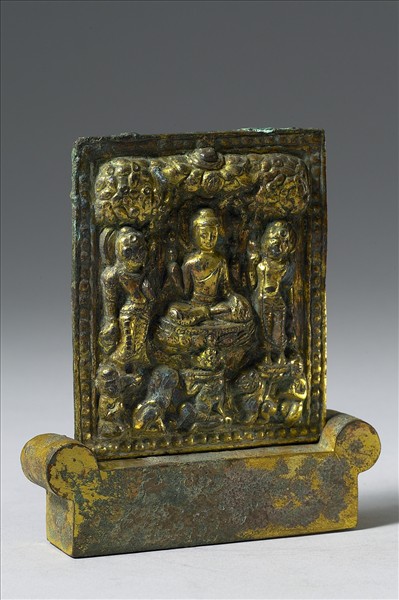 銅鎏金坐佛三尊像