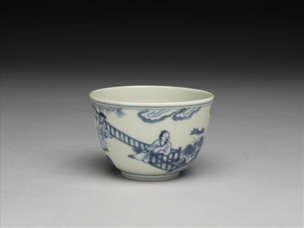 青花〈周茂叔愛蓮〉圖杯