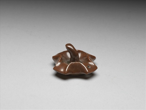 紫金釉桃形把壺