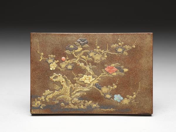 椿梅蒔繪方形套盒