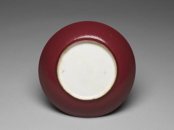 紅釉盤盛木雕彩繪佛手