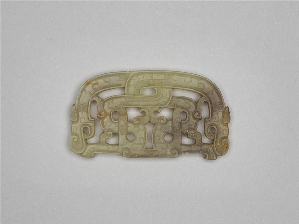 玉鏤空龍紋佩