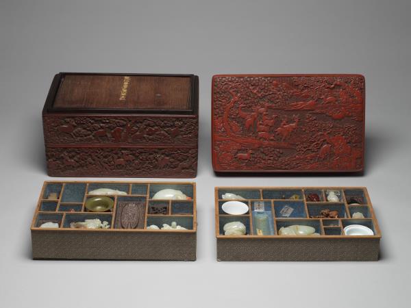 剔紅鹿苑長春圖多寶格長方盒