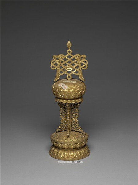 銅鍍金八寶（盤長）