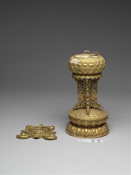 銅鍍金八寶（法輪）