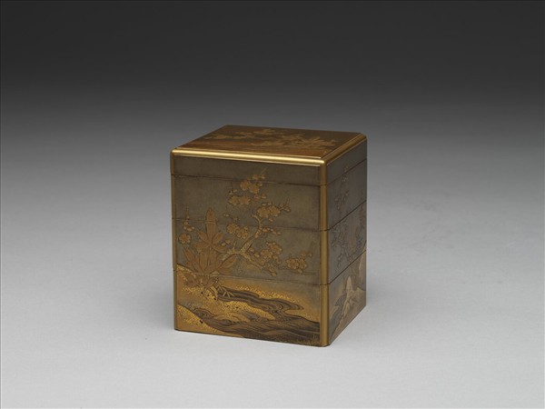 松梅蒔繪三層方盒