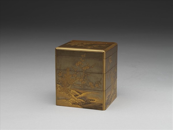 松梅蒔繪三層方盒