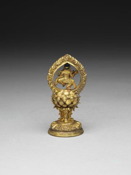 銅鍍金供養天女（八件）