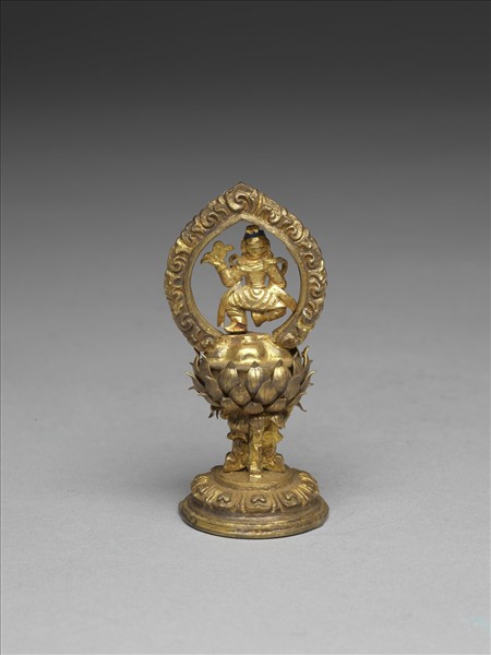 銅鍍金供養天女（八件）