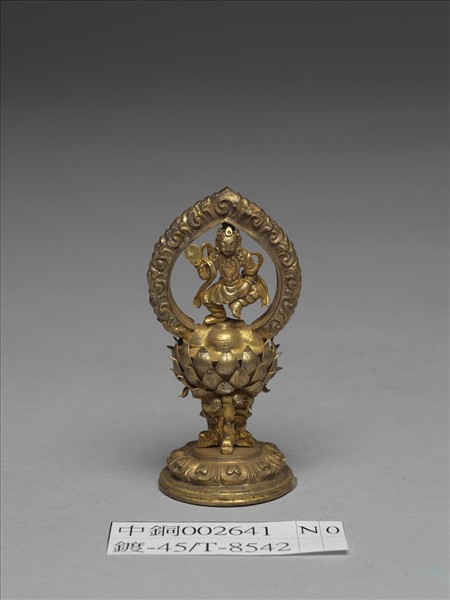 銅鍍金供養天女（八件）