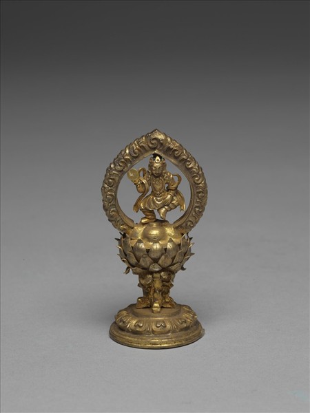 銅鍍金供養天女（八件）