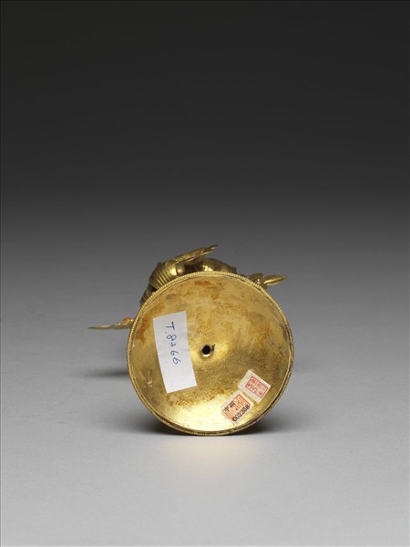 銅鍍金嵌料石八吉祥-勝利幢